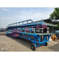 10噸重型移動(dòng)式登車橋 可牽引