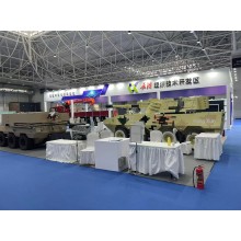 湖北軍事模型廠家 紅色研學(xué)拓展裝備輪式裝甲車模型出售